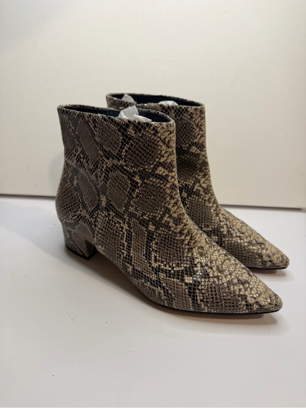 Corso‎ Como Womens Sz 7.5M Snake Print Leather Pointed Women Booties Shoes Zip